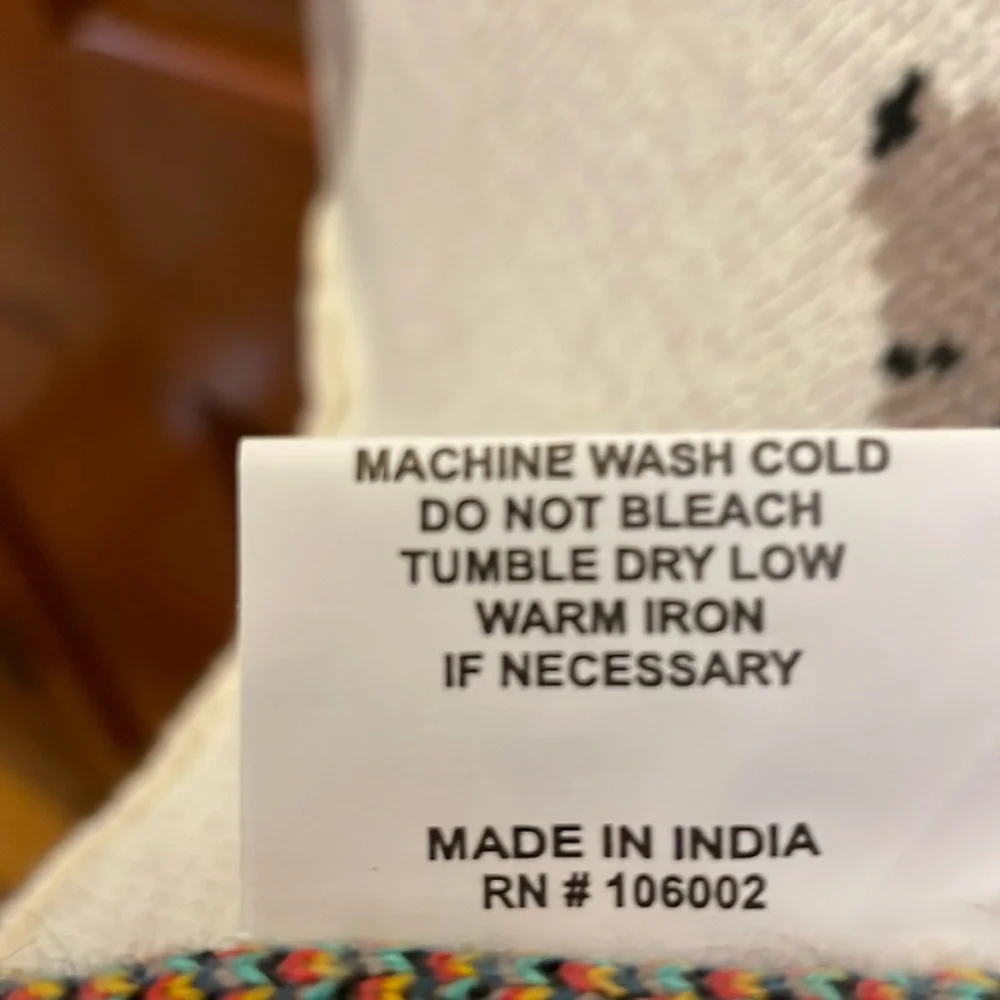 Dachshund  💯 % cotton throw blanket.